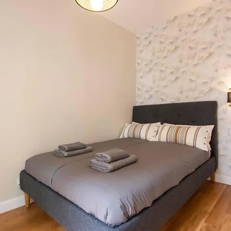 Lujo Y Comodidad Tu Refugio Con Estilo Y Amplitud