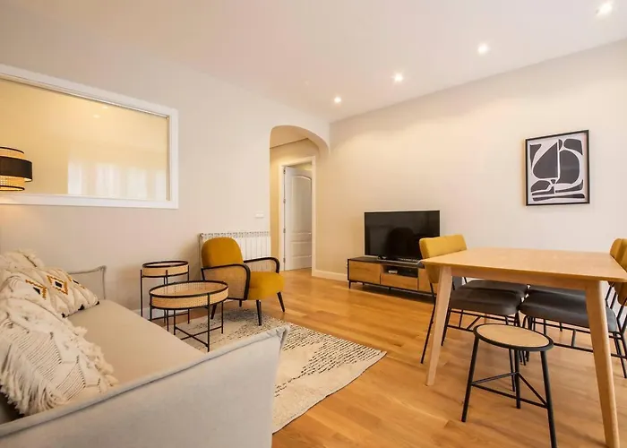 Lujo Y Comodidad: Tu Refugio Con Estilo Y Amplitud Σαν Σεμπαστιάν