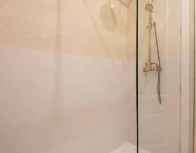 Lujo Y Comodidad: Tu Refugio Con Estilo Y Amplitud Διαμέρισμα