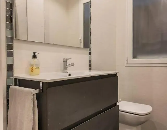 Lujo Y Comodidad: Tu Refugio Con Estilo Y Amplitud Σαν Σεμπαστιάν