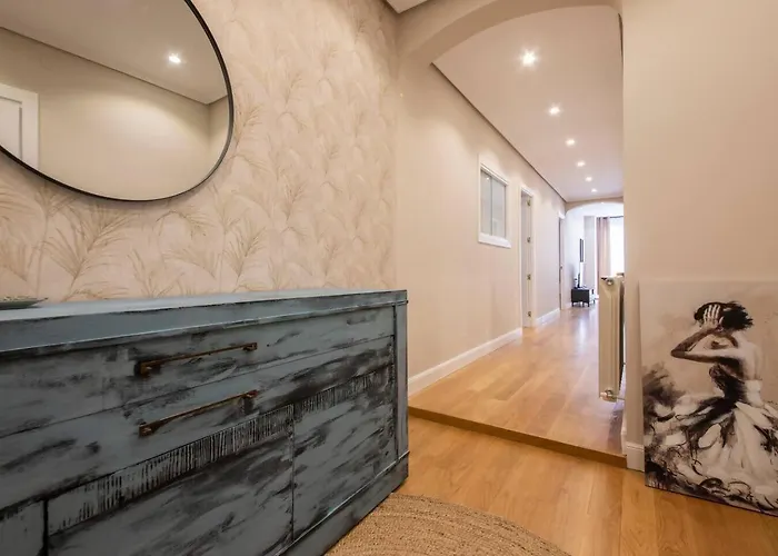 Lujo Y Comodidad: Tu Refugio Con Estilo Y Amplitud Σαν Σεμπαστιάν